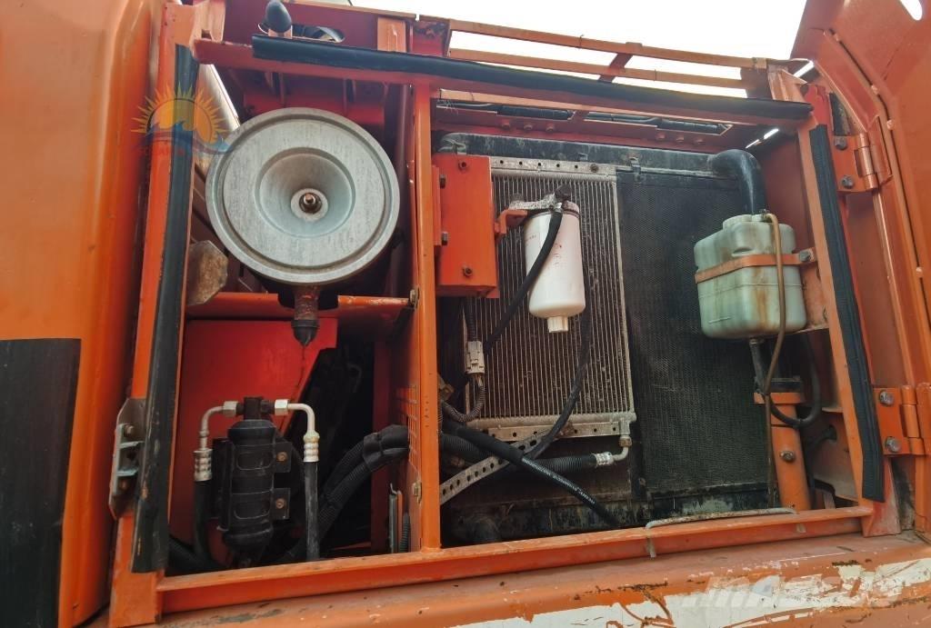 Doosan DH 150W-7 Gravemaskiner på hjul