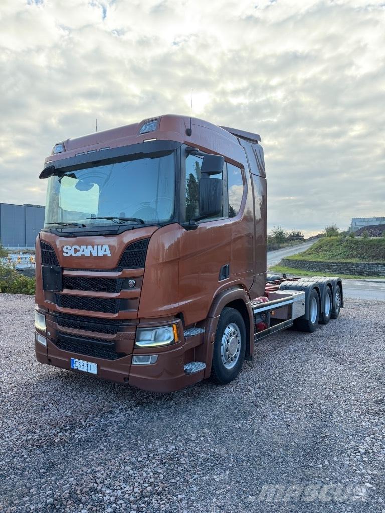 Scania R540B8x4*4NB Chassis