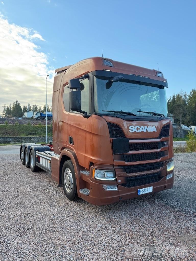 Scania R540B8x4*4NB Chassis