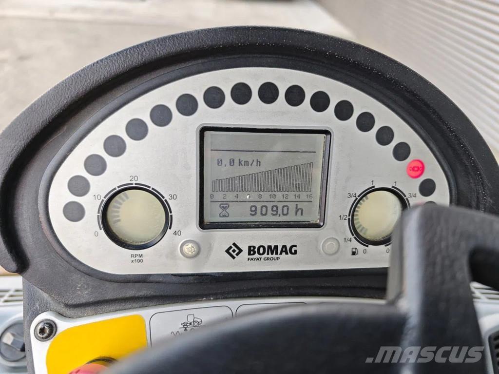 Bomag BW 177 D-5 Tromle med luftdæk