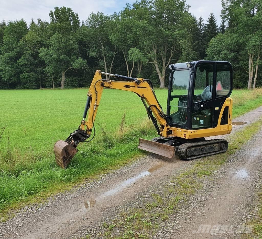 CAT 301.8 C Minigravemaskiner