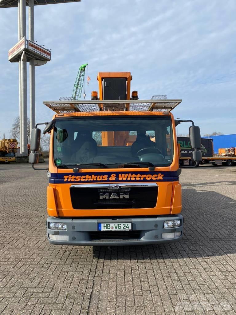 Ruthmann T 330 Lastbilmonterede lifte