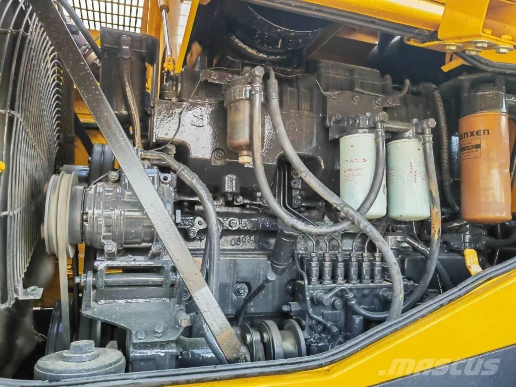 Komatsu WA 470-3 Gravemaskiner på larvebånd