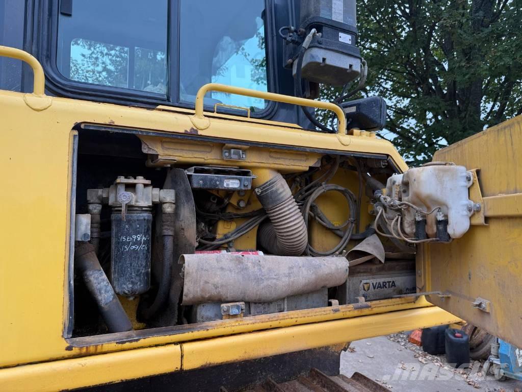 Komatsu D 65 PX-17 Bulldozer på larvebånd