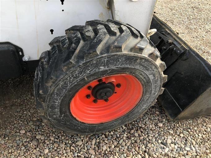 Bobcat S 300 Minilæsser - skridstyret