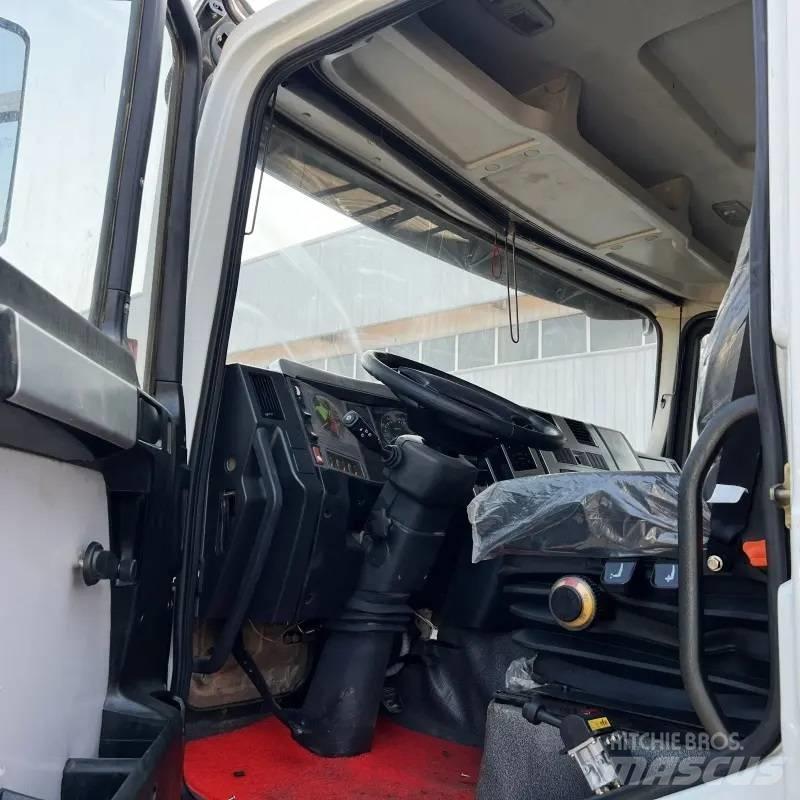 Shacman F 3000 Lastbiler med tip