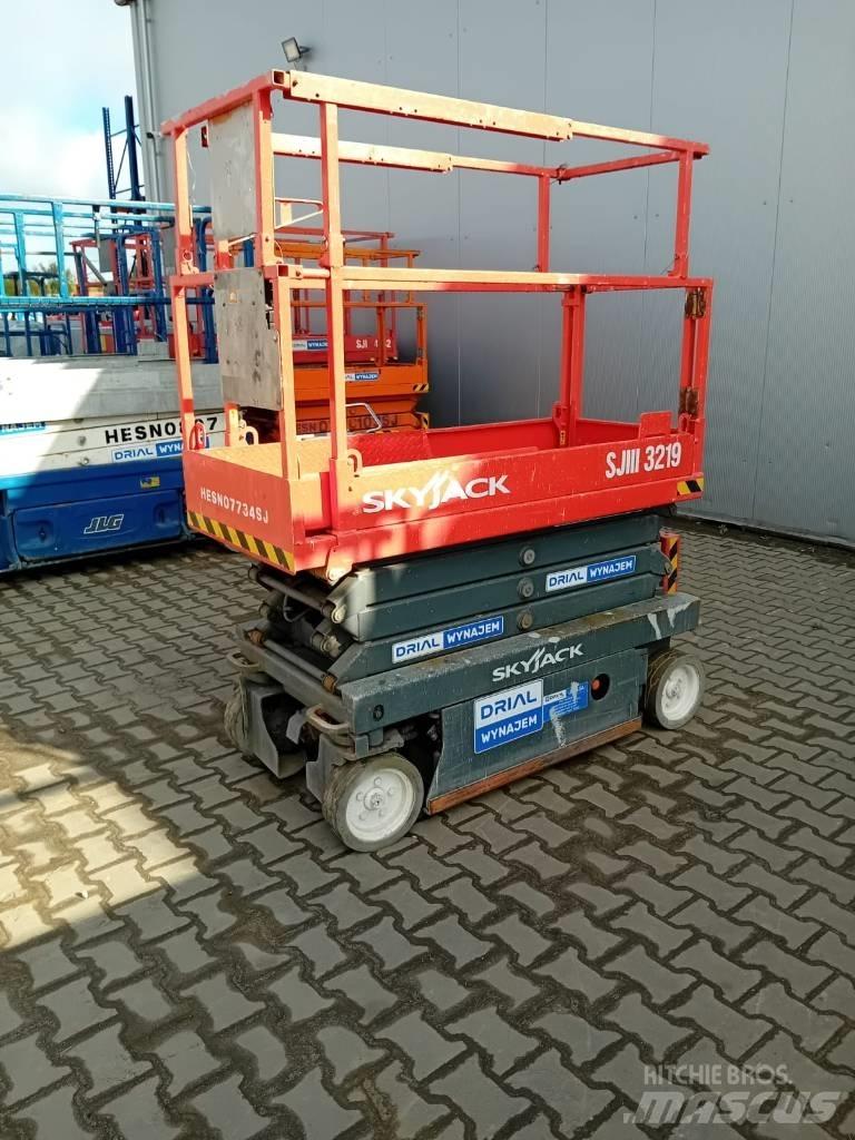 SkyJack 3219 Saxlifte