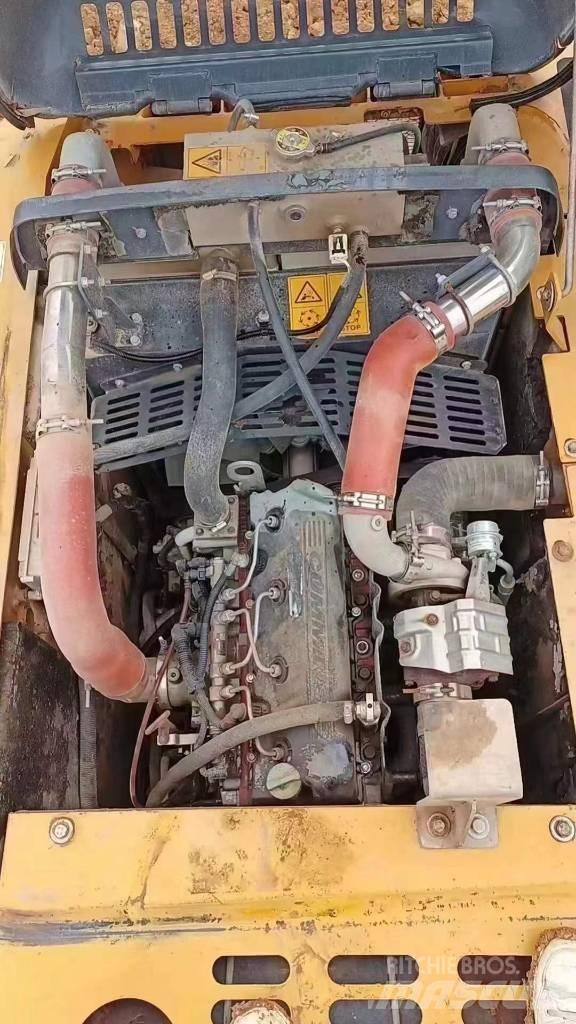 XCMG XE 135 E Gravemaskiner på larvebånd