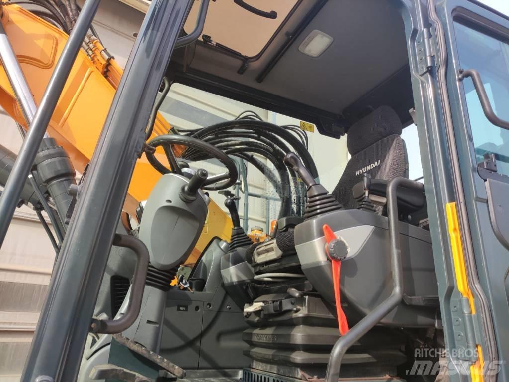 Hyundai HW140 Gravemaskiner på hjul