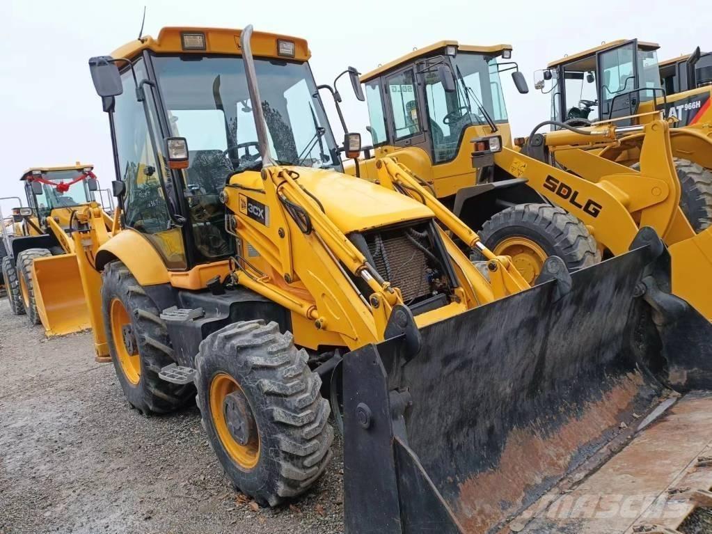 JCB 3 CX Rendegravere