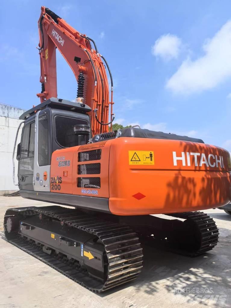 Hitachi ZX200 Gravemaskiner på larvebånd