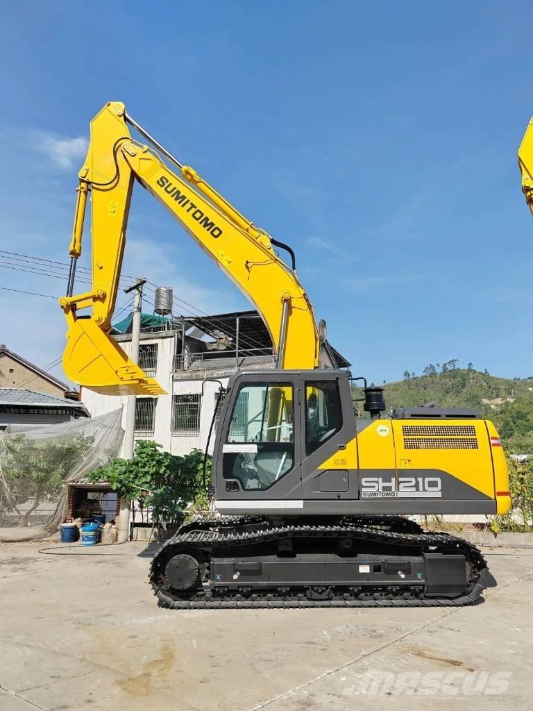 Sumitomo SH210 Gravemaskiner på larvebånd