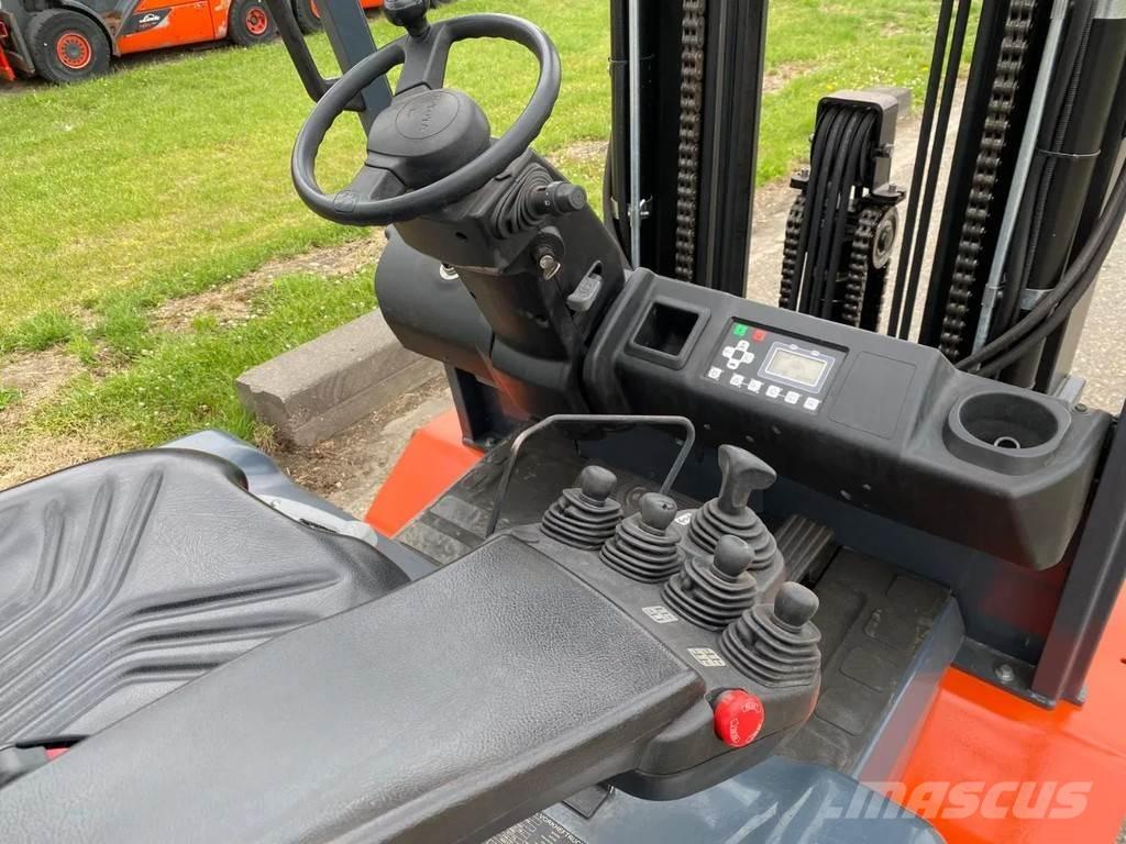 Toyota 8FBMT40 El gaffeltrucks