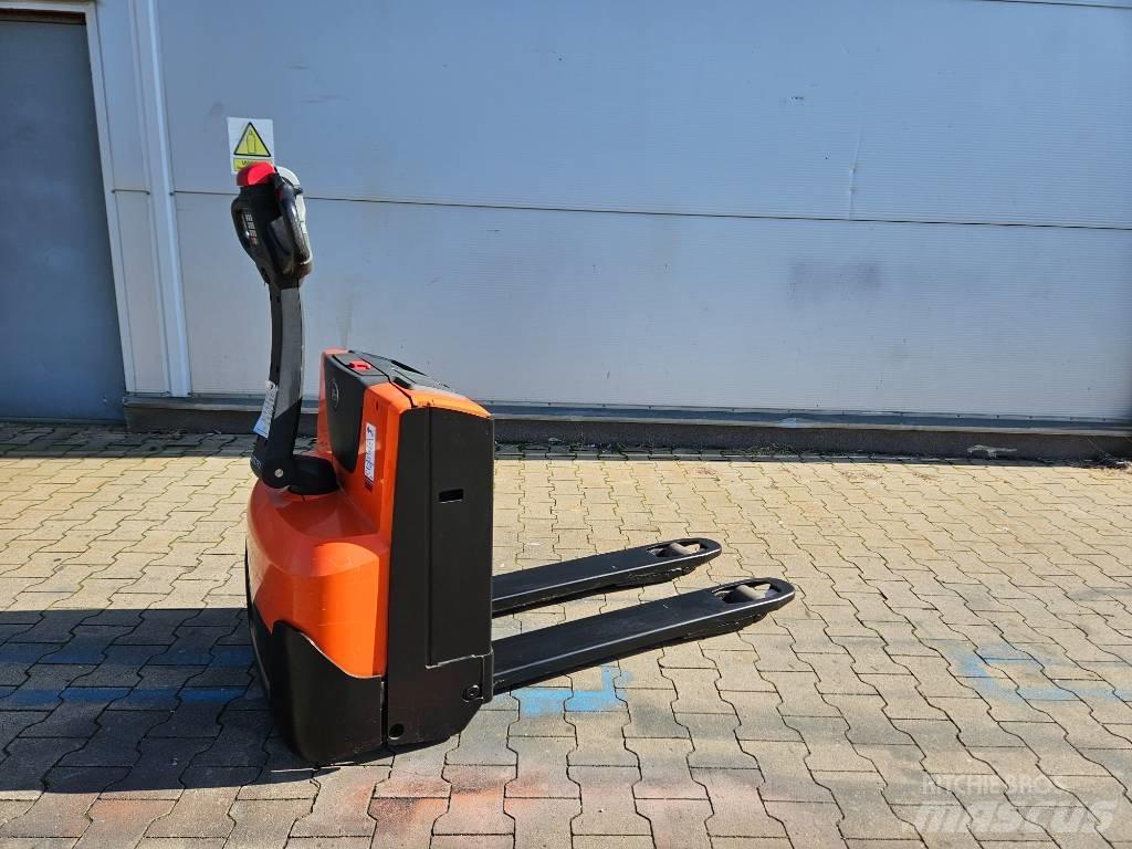 BT LWE 140 El-palleløftere