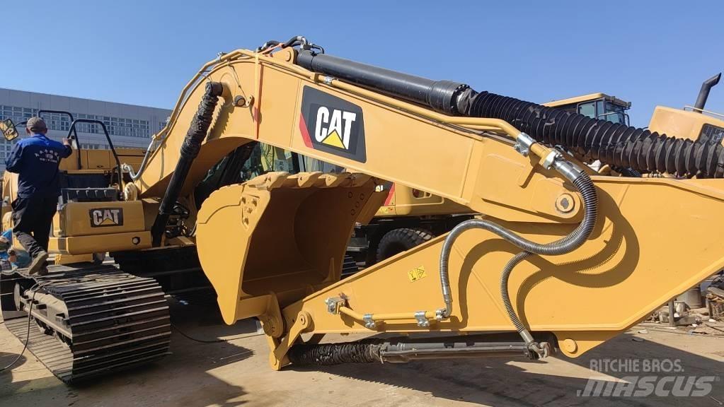 CAT 2018 CAT 320 Gravemaskiner på hjul