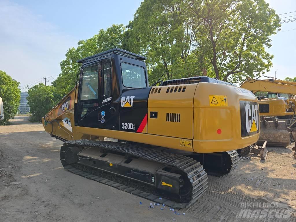 CAT 320D2 Gravemaskiner på larvebånd