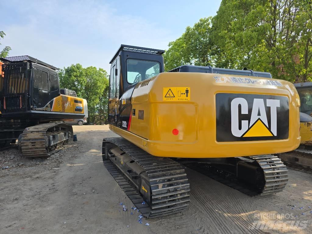 CAT 320D2 Gravemaskiner på larvebånd