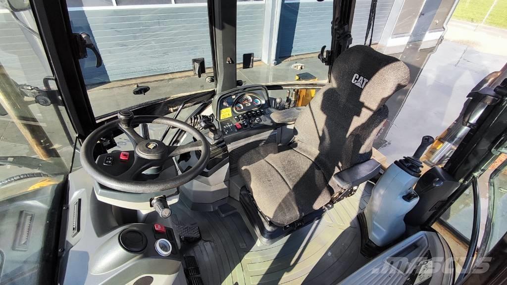 CAT 432 E Rendegravere