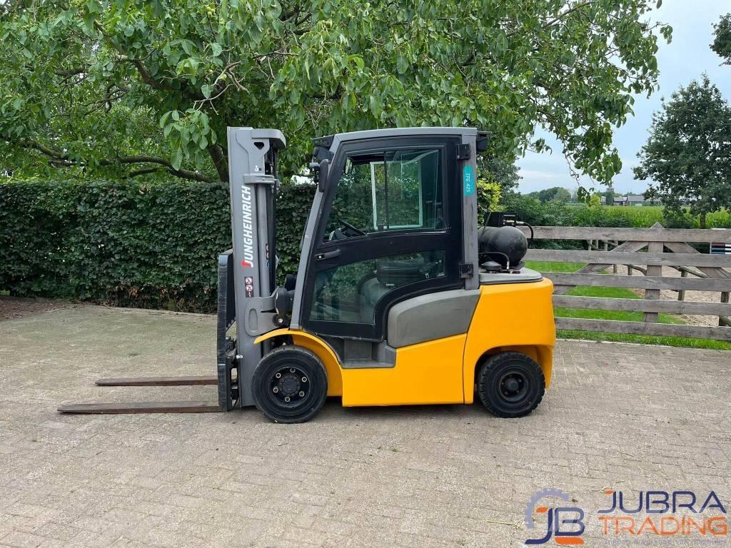 Jungheinrich TFG 425 LPG gaffeltrucks
