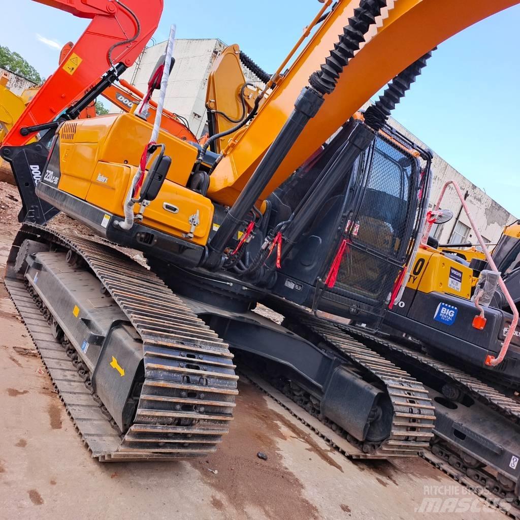 Hyundai 220lc-9s Gravemaskiner på larvebånd