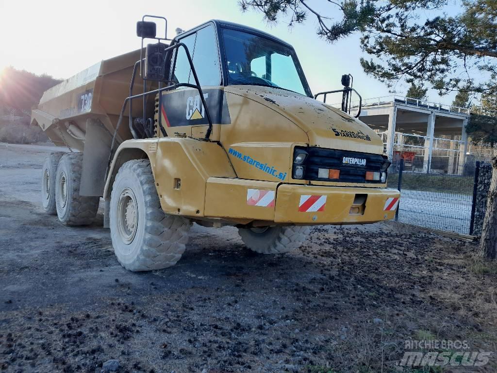 CAT 730 Terrængående lastbiler