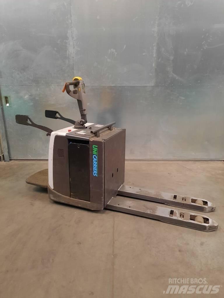 UniCarriers PMR200 El-palleløftere med platform