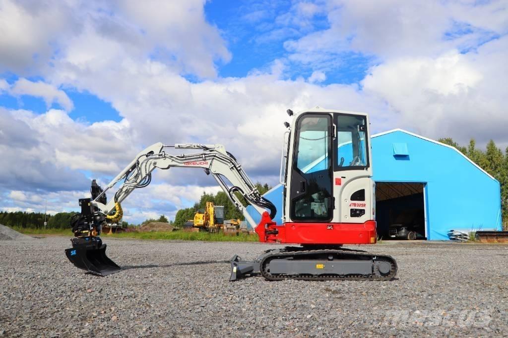 Takeuchi TB325R Minigravemaskiner