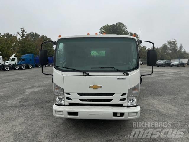 Chevrolet LCF4500HD Lastbil med lad/Flatbed