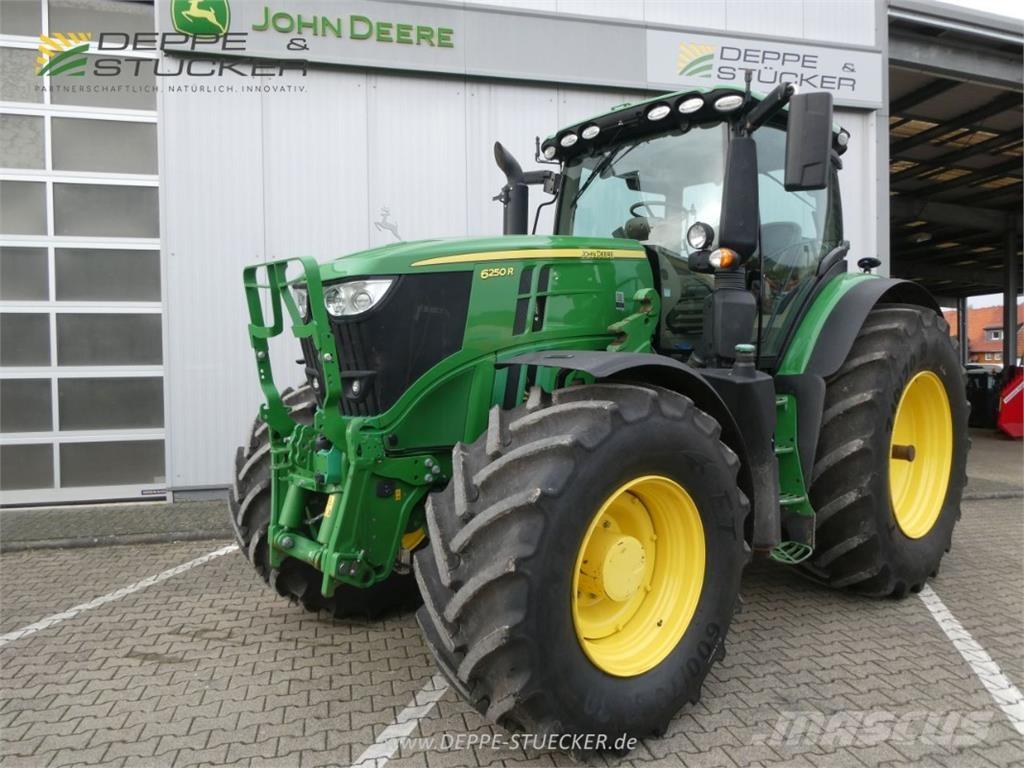 John Deere 6250R Traktorer