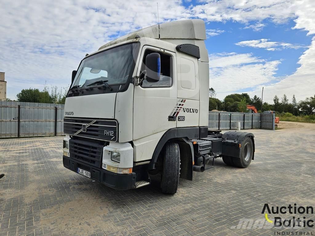 Volvo FH12 Trækkere