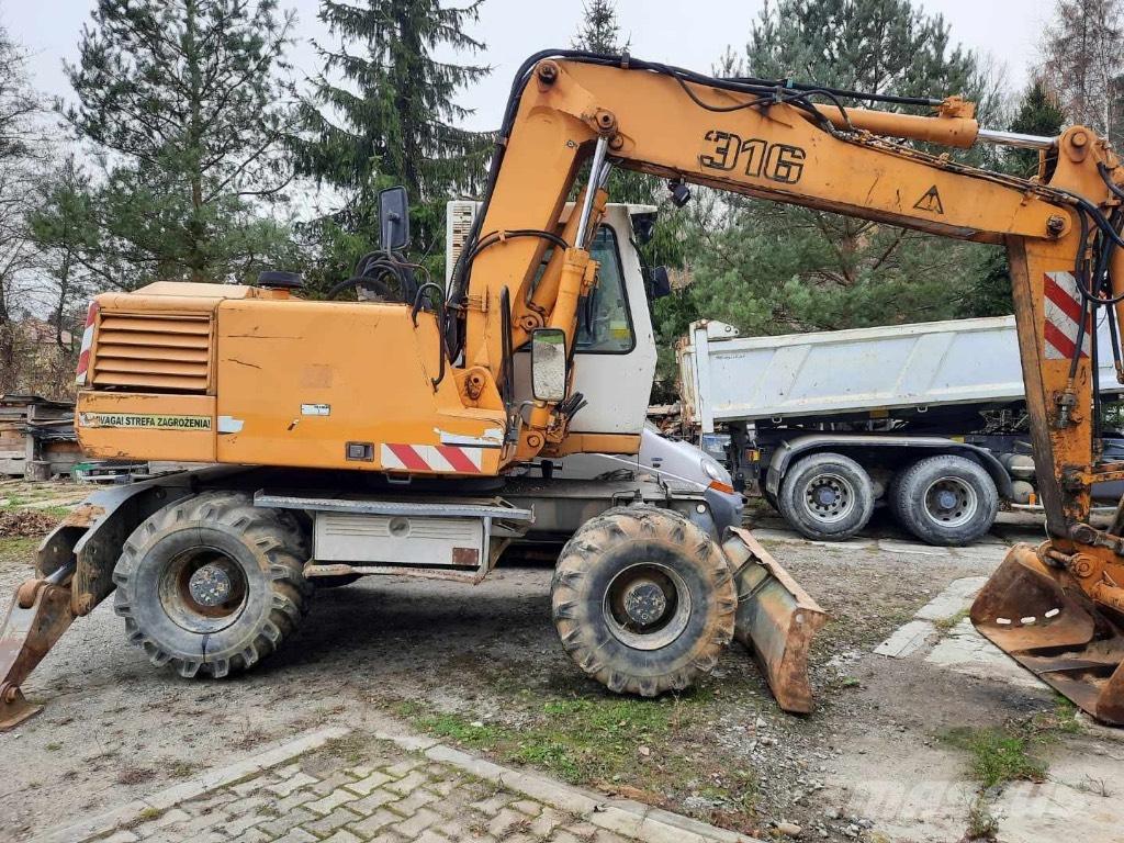 Liebherr A 316 Gravemaskiner på hjul