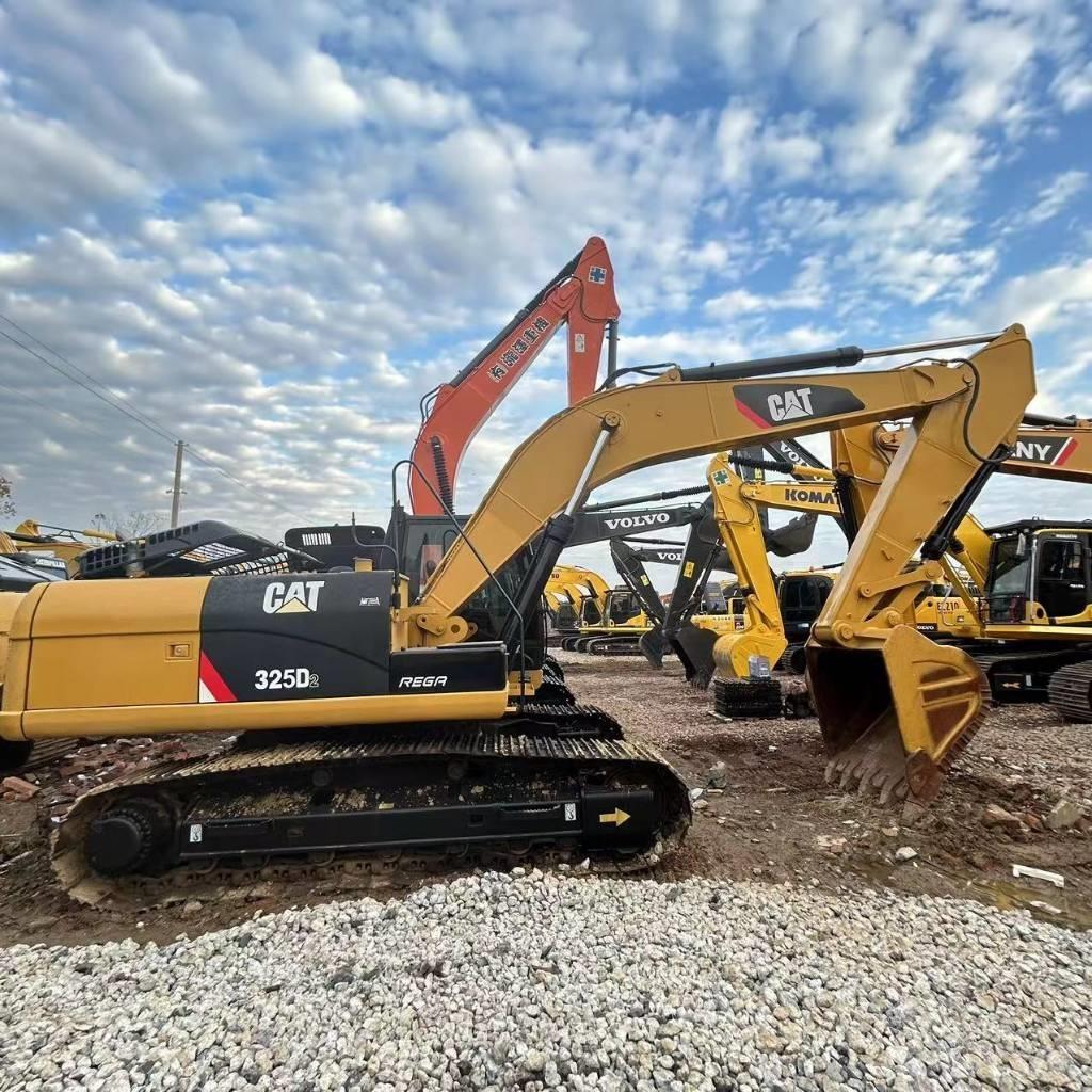 CAT 325 D Gravemaskiner på larvebånd