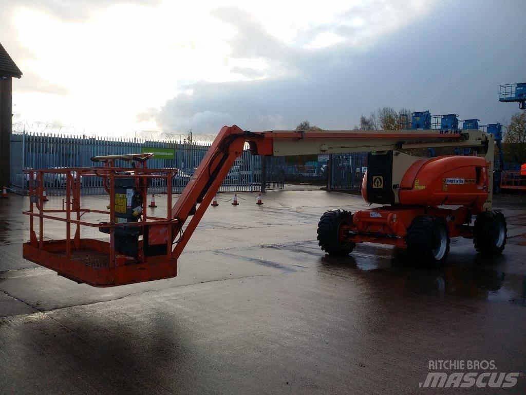 JLG 800AJ Bomlifte med knækarm