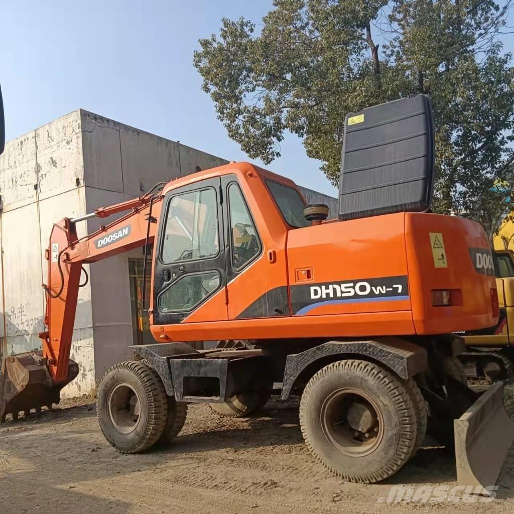 Doosan DH150W-7 Gravemaskiner på hjul