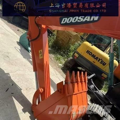 Doosan DX 60 Gravemaskiner på larvebånd