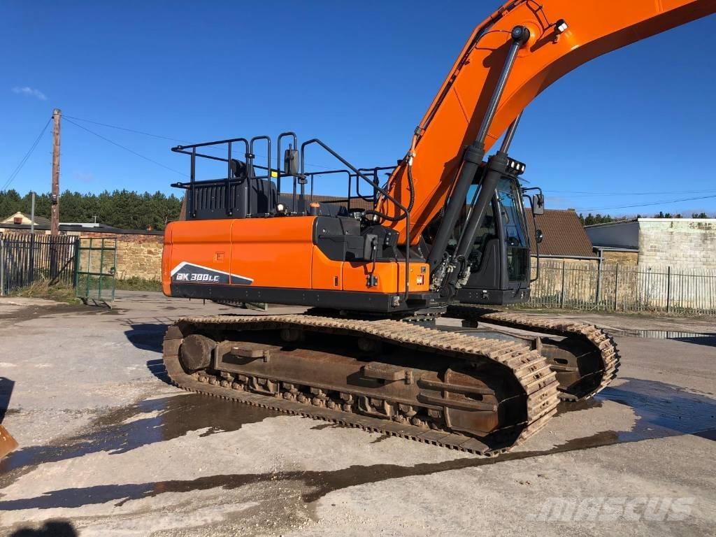 Doosan DX 300 LC Gravemaskiner på larvebånd