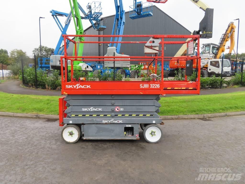 SkyJack SJ III 3226 Saxlifte