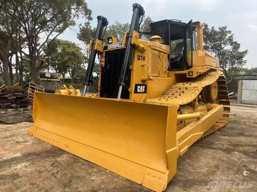 CAT D7H Bulldozer på larvebånd