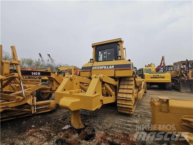 CAT D7H Bulldozer på larvebånd