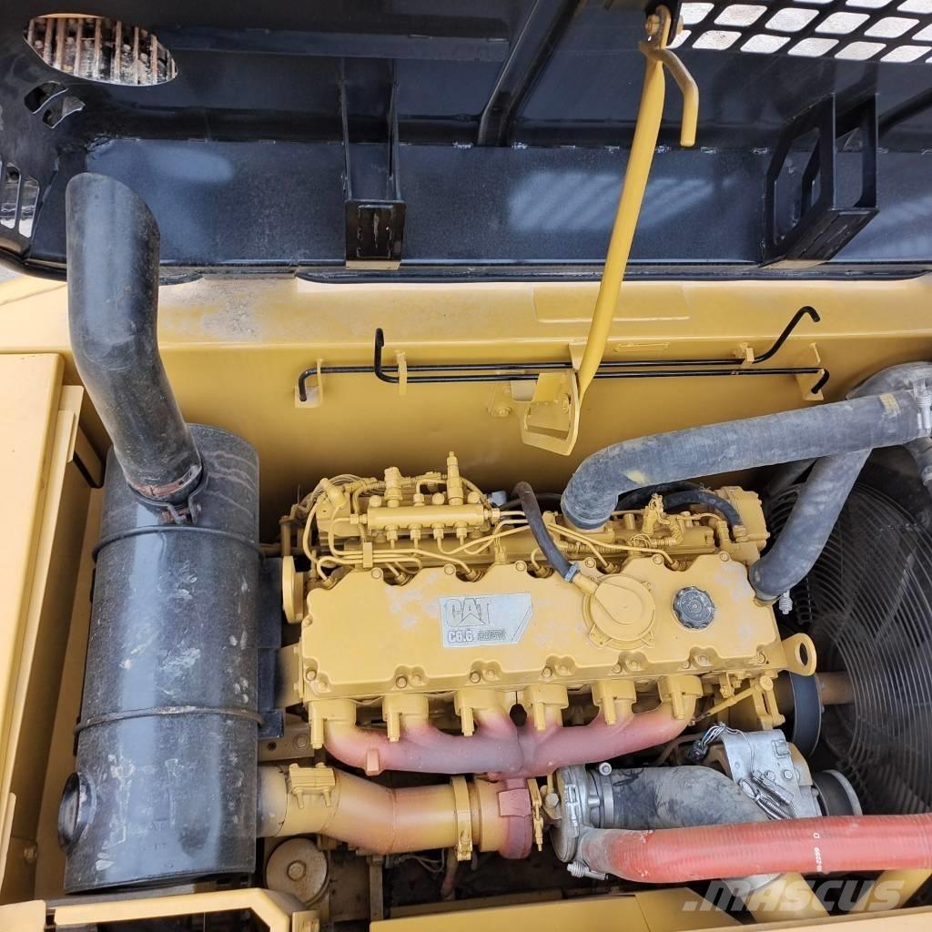 CAT 320 D2L Gravemaskiner på larvebånd