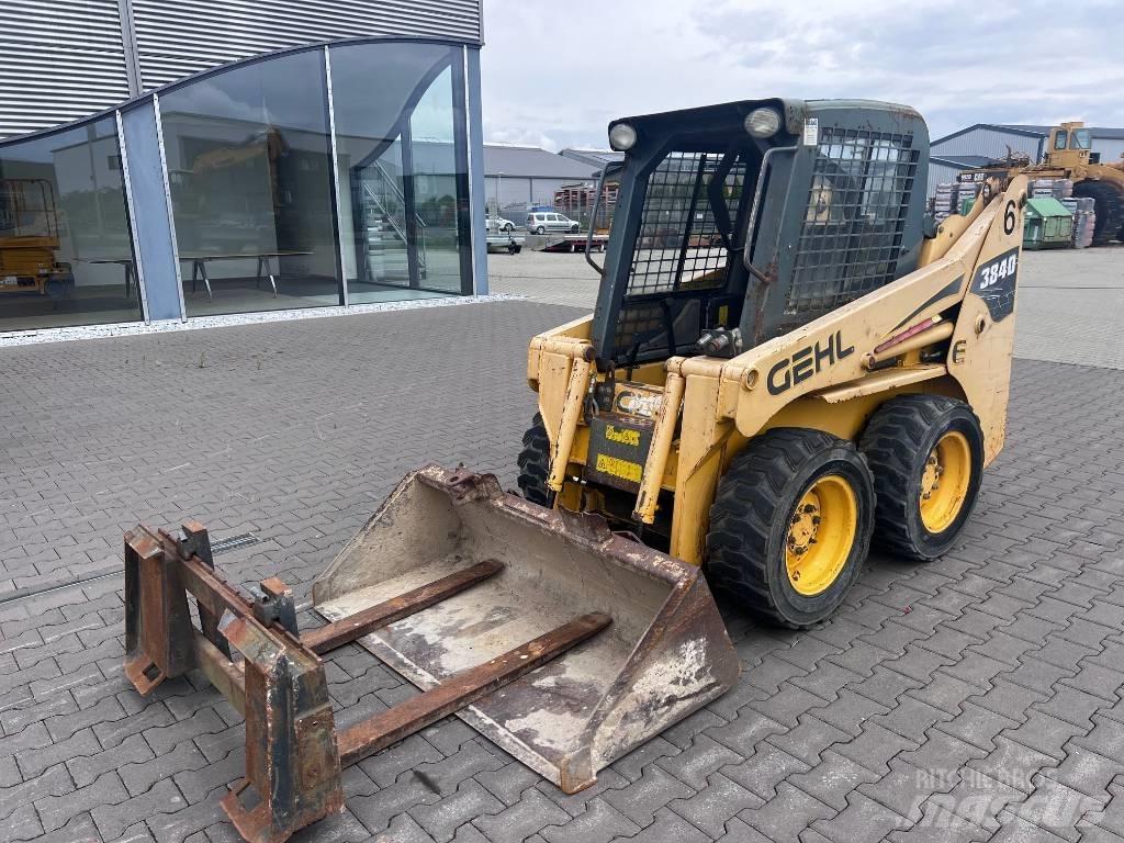Gehl 3840 E Minilæsser - skridstyret