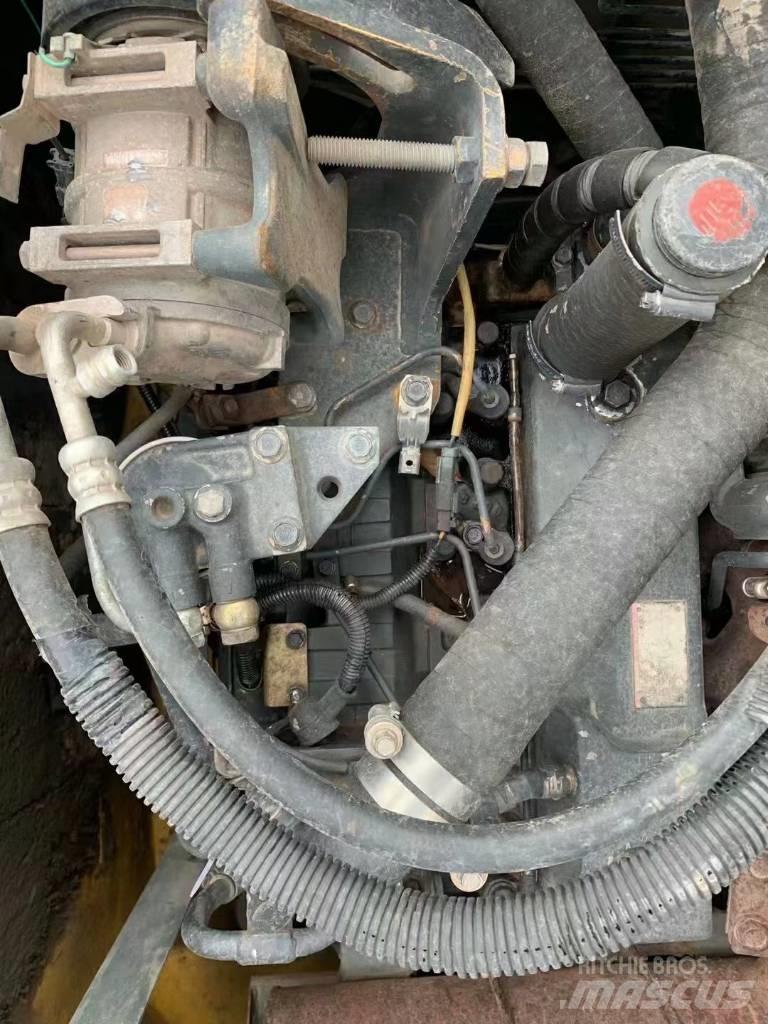 Komatsu PC 138 US Midi-gravemaskiner 7t - 12t