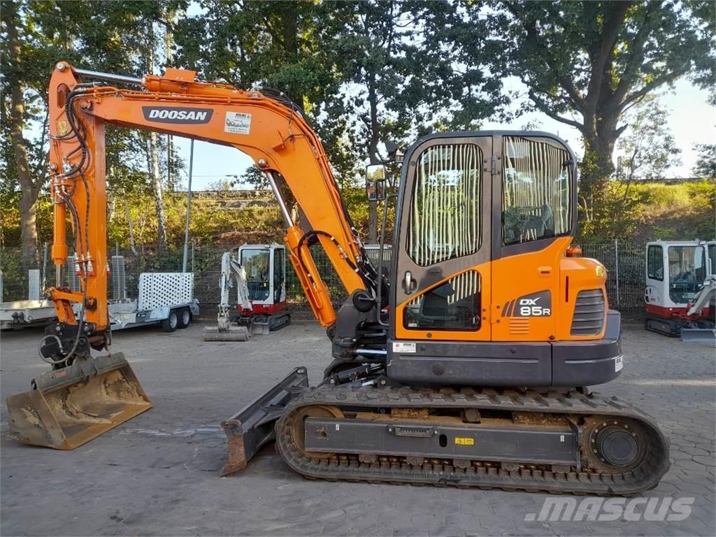 Doosan DX85R-3 Midi-gravemaskiner 7t - 12t