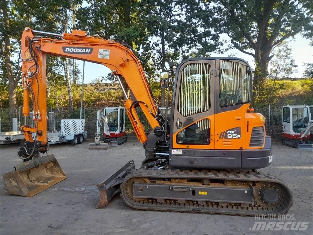 Doosan DX85R-3 Midi-gravemaskiner 7t - 12t