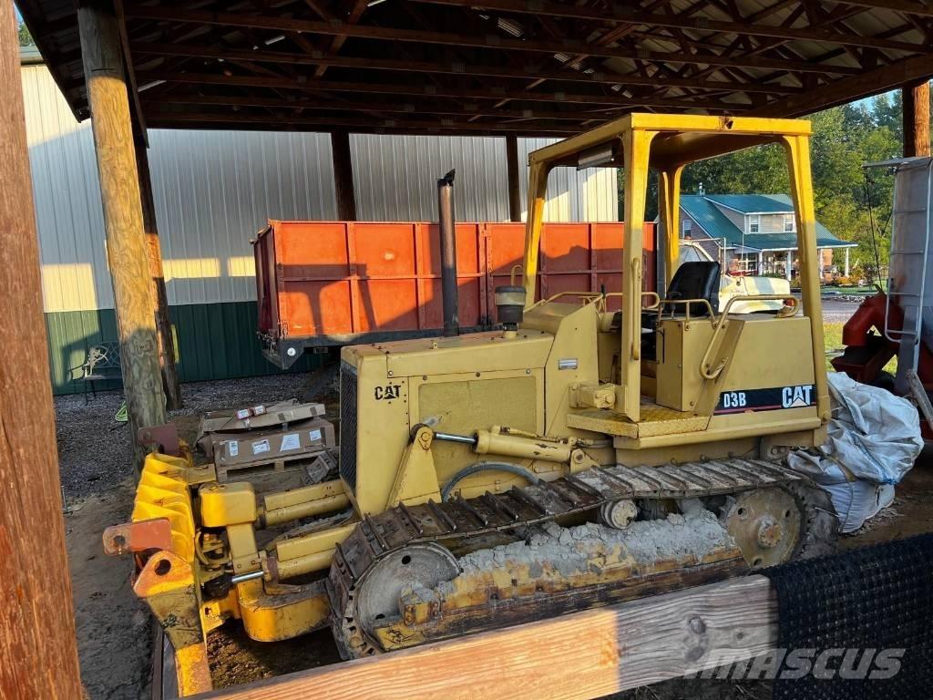CAT D 3 B Bulldozer på larvebånd