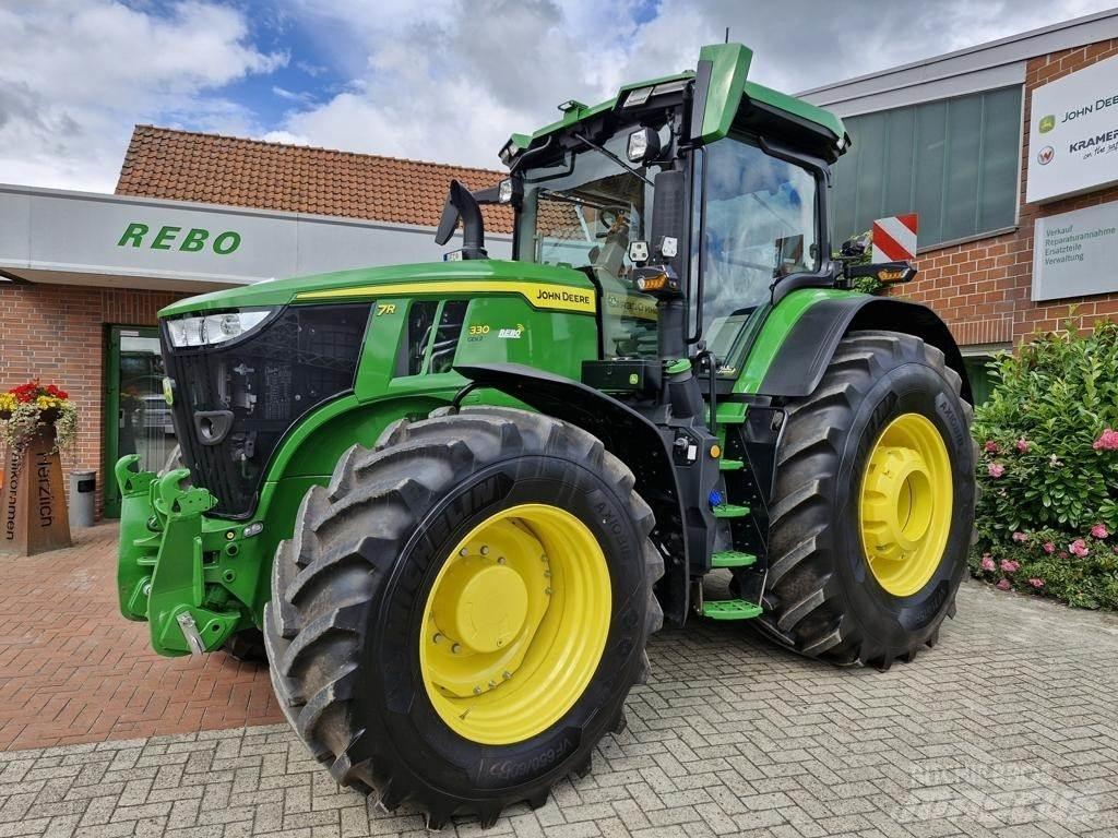 John Deere 7R330 Traktorer