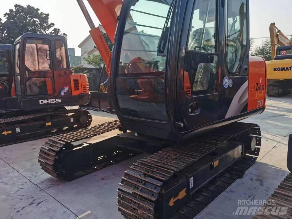 Hitachi ZX 70 Midi-gravemaskiner 7t - 12t