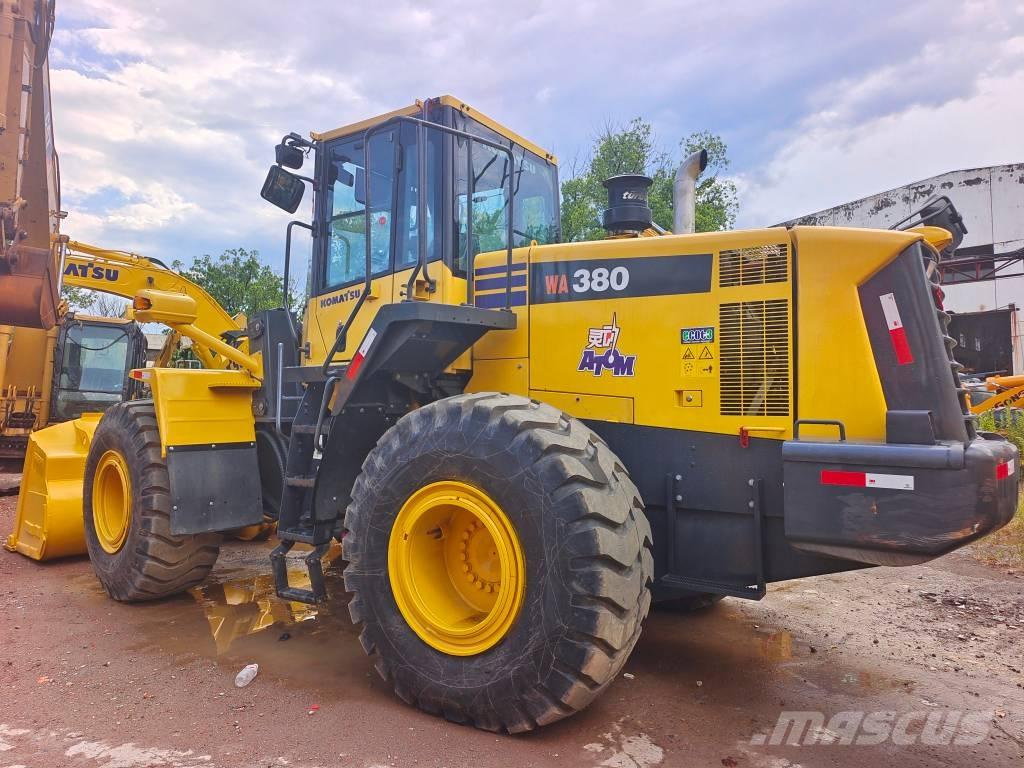 Komatsu WA 320-5 Læssemaskiner på hjul