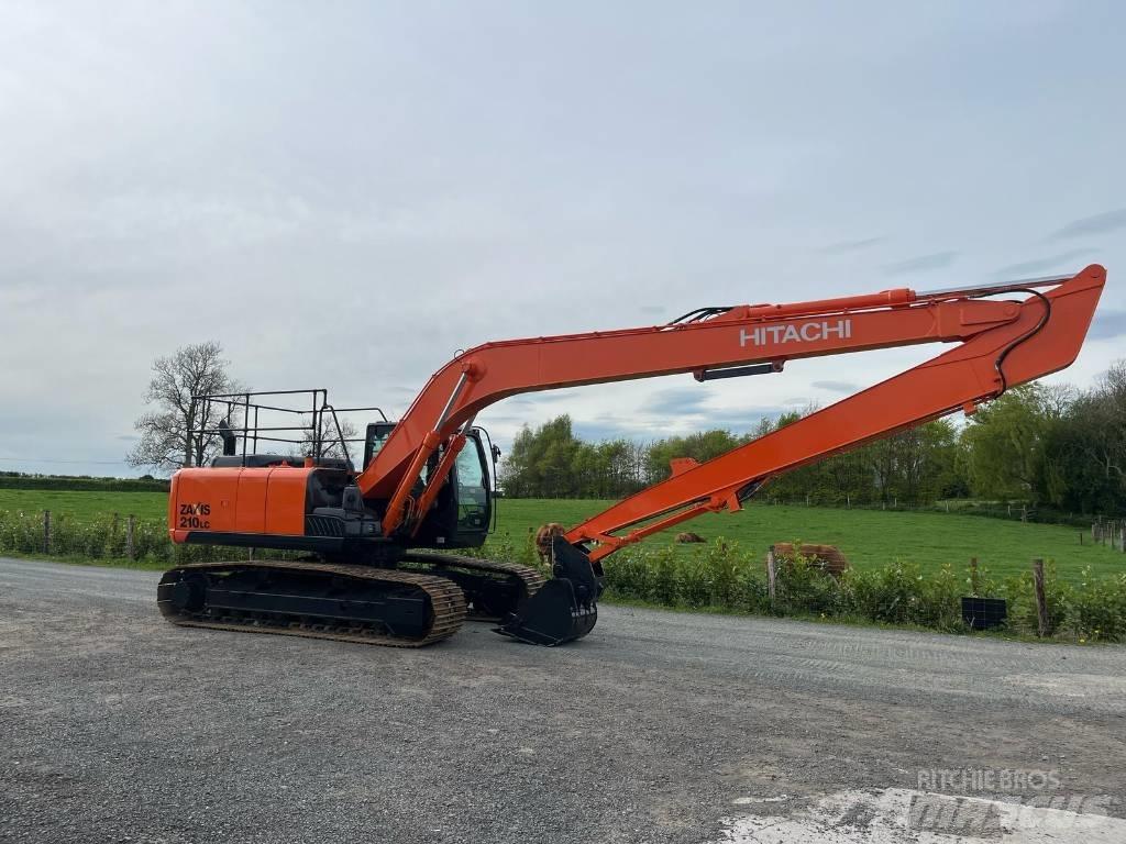 Hitachi Zaxis 210 LC Gravemaskiner med lang gravebom