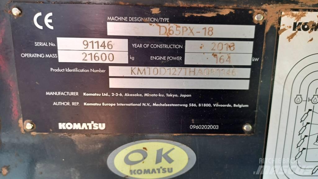 Komatsu D65PX-18 Bulldozer på larvebånd